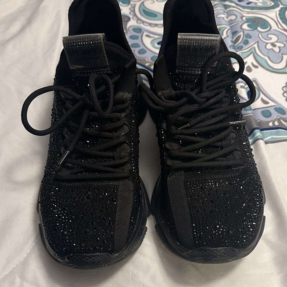 Steve Madden Black Sparkle Sneakers size 11, but fit like a 10-10.5.